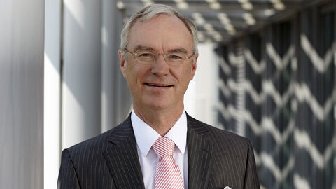 Prof. Wrabetz, Landesbeauftragter für Versicherungswesen