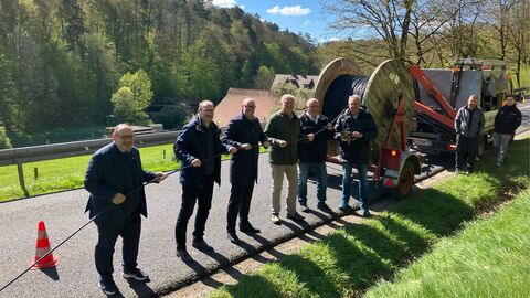 Oberirdische Glasfaserverlegung im Landkreis Fulda